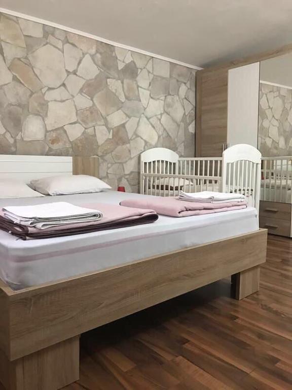 Alisa Sea View Apartment Prcanj Kotor Luaran gambar